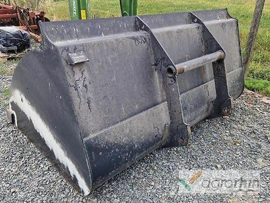 Bobcat 3500 Litres ماكينات زراعية أخرى