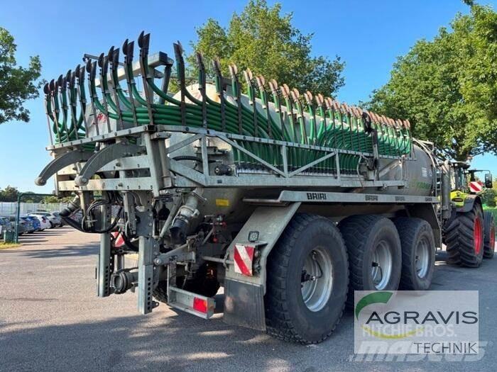 Briri VTRW 22400 معدات توزيع السماد العضوي