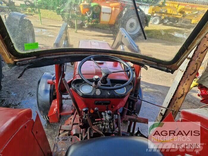 Case IH 453 الجرارات