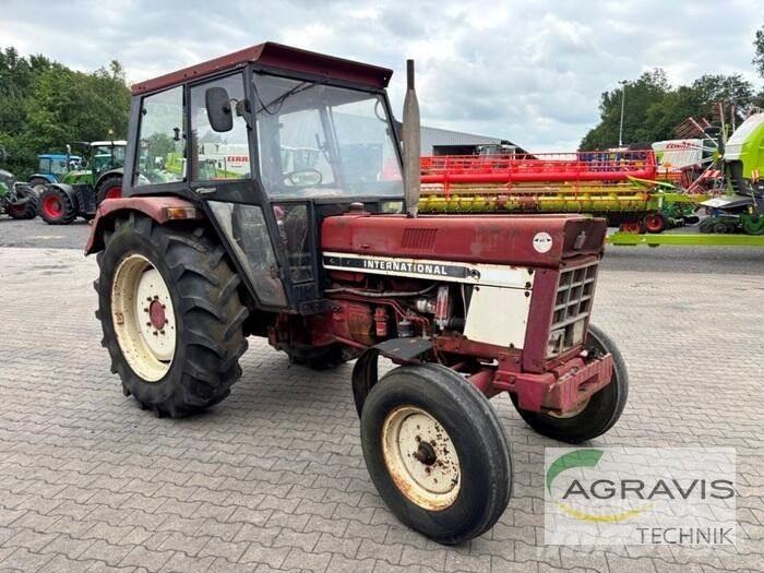 Case IH 844 S الجرارات