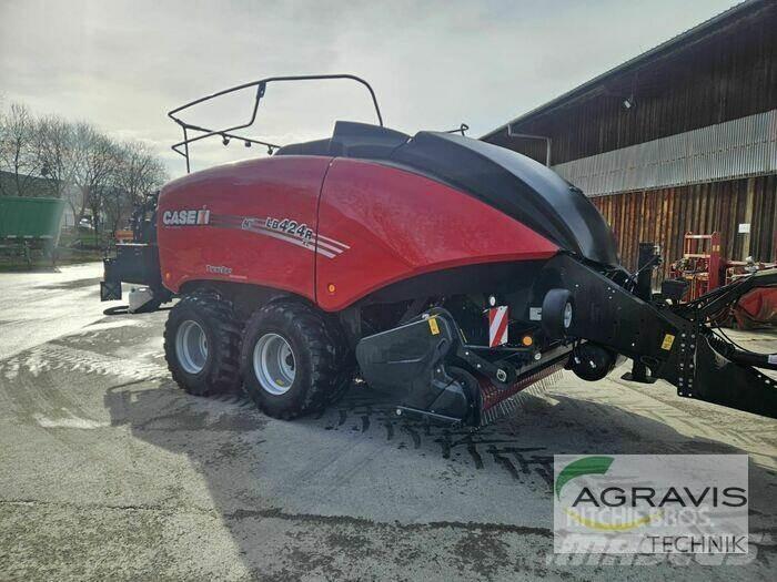 Case IH LB 424 R RL6 محزمات مربعة