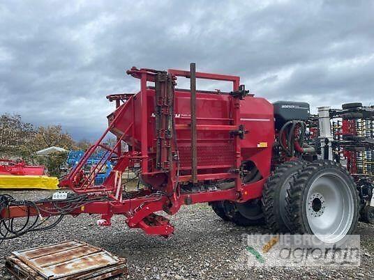  CHASSIS HORSCH PRONTO ماكينات وملحقات البذر الأخرى