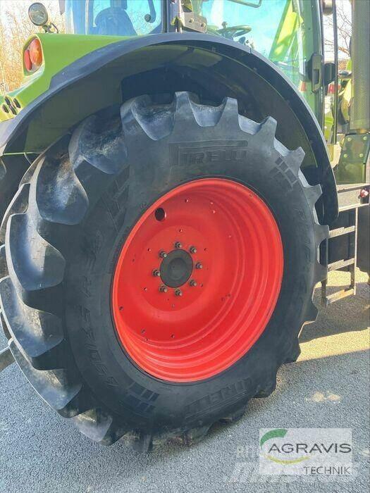 CLAAS ARION 540 CIS الجرارات