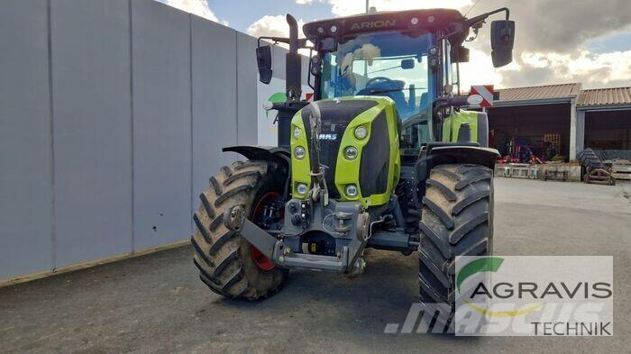 CLAAS ARION 550 CEBIS الجرارات