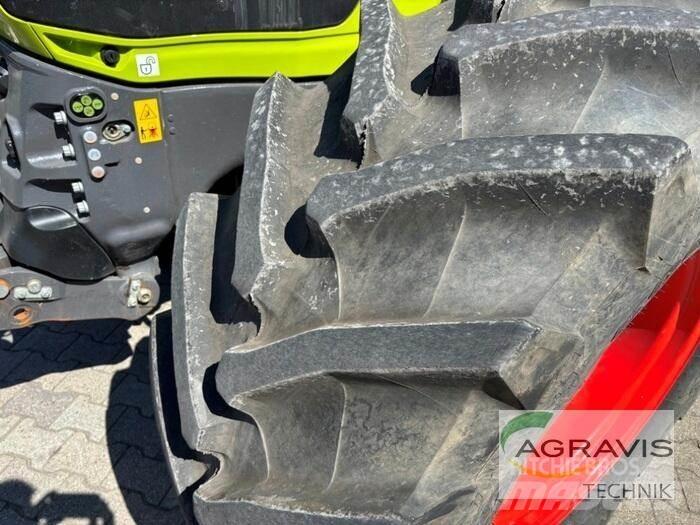CLAAS AXION 800 CIS الجرارات