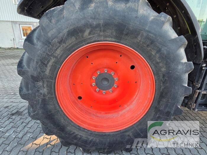 CLAAS AXION 840 CEBIS الجرارات