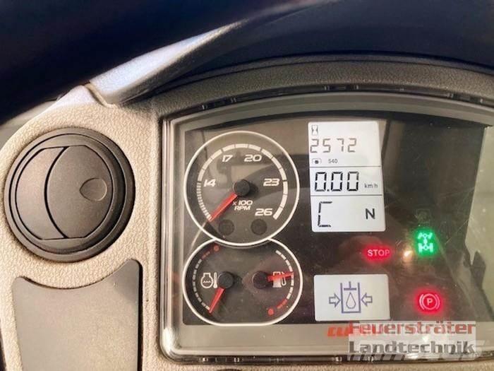 CLAAS AXION 850 CEBIS الجرارات
