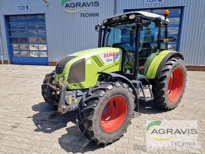 CLAAS AXOS 310 C الجرارات