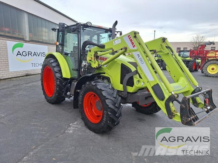 CLAAS AXOS 320 C الجرارات
