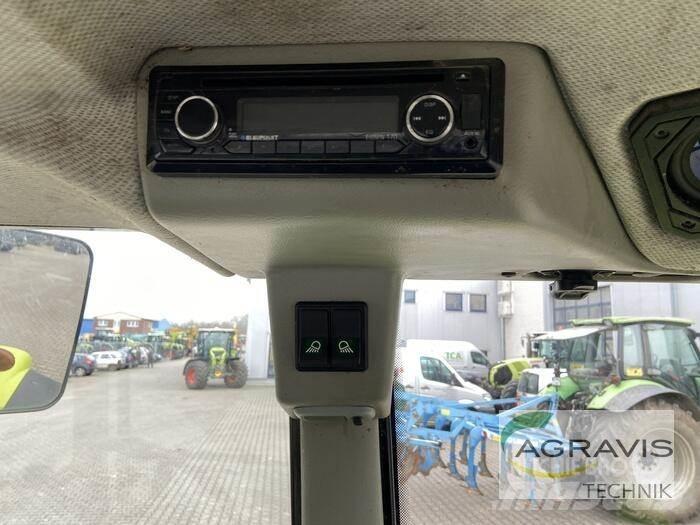CLAAS AXOS 340 CL الجرارات