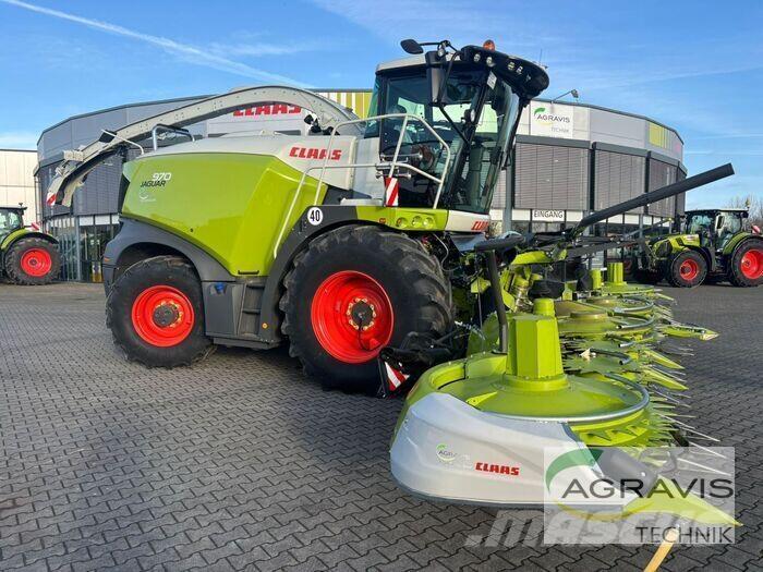 CLAAS JAGUAR 970 علافات ذاتية الدفع
