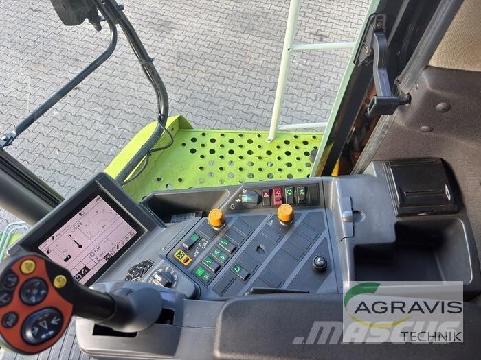 CLAAS LEXION 530 حصادات