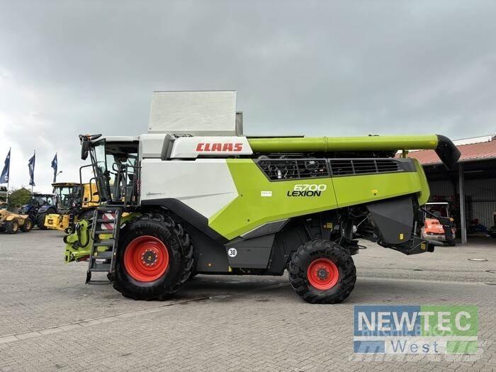 CLAAS LEXION 6700 حصادات