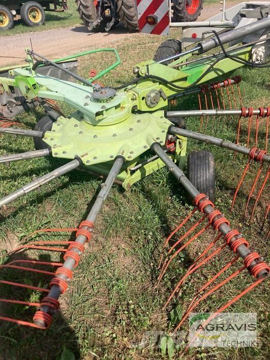 CLAAS LINER 1550 TWIN مكابس وميبسات التبن