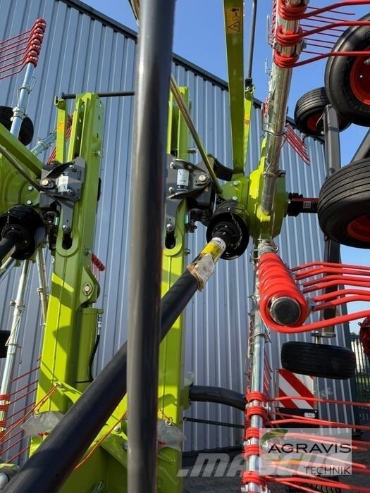 CLAAS LINER 2700 TREND مكابس وميبسات التبن