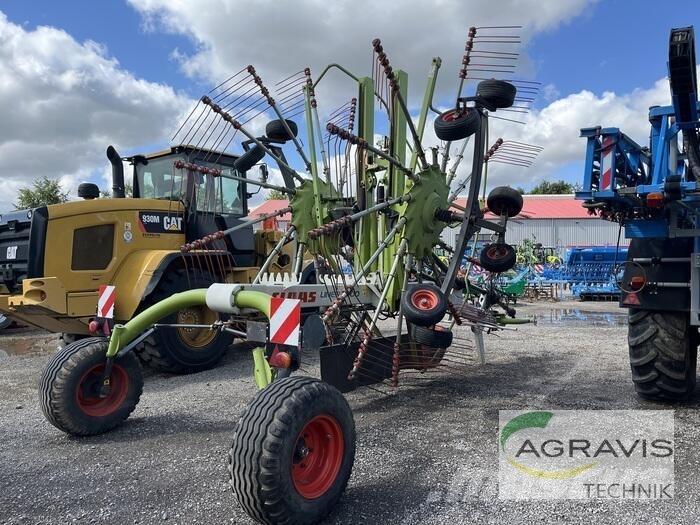 CLAAS LINER 2900 مكابس وميبسات التبن