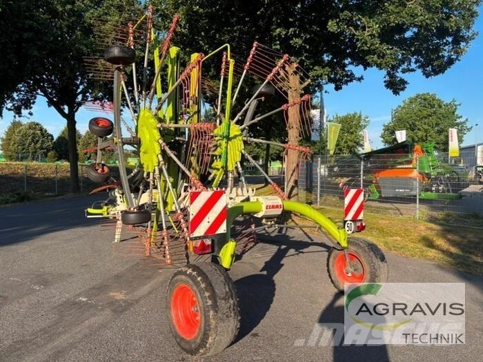 CLAAS LINER 2900 مكابس وميبسات التبن