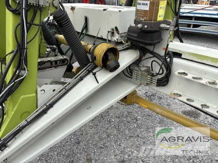 CLAAS LINER 3000 مكابس وميبسات التبن