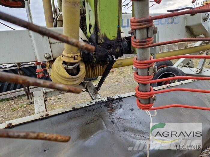 CLAAS LINER 3000 مكابس وميبسات التبن