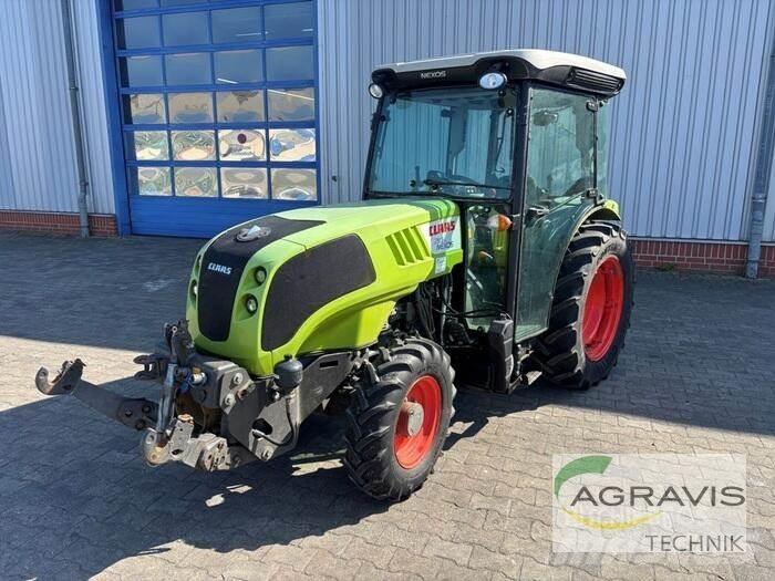 CLAAS NEXOS 210 VL الجرارات