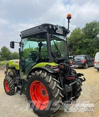 CLAAS Nexos 220 S ماكينات زراعية - غير ذلك