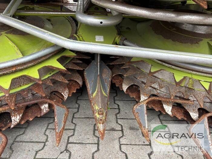 CLAAS ORBIS 750 ملحقات علافات ذاتية الدفع