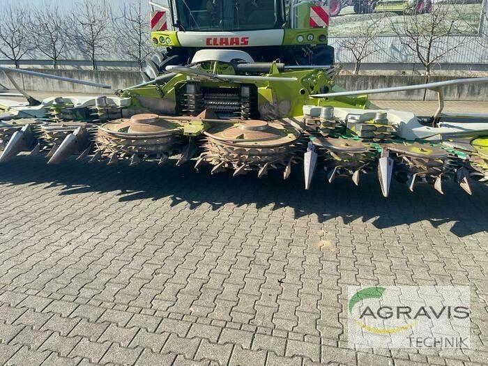 CLAAS ORBIS 900 ملحقات علافات ذاتية الدفع