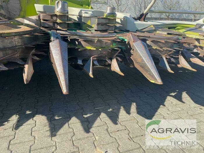 CLAAS ORBIS 900 ملحقات علافات ذاتية الدفع