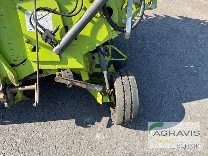 CLAAS ORBIS 900 AC 3T ملحقات علافات ذاتية الدفع