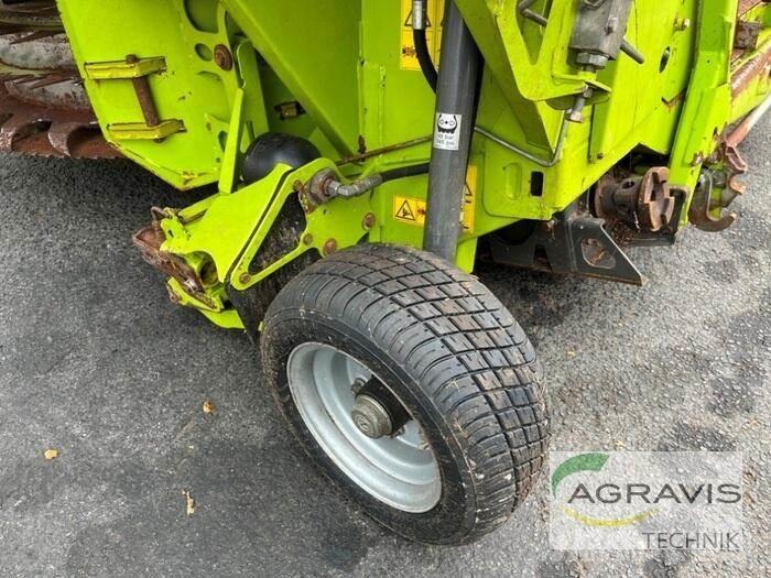 CLAAS ORBIS 900 AC 3T ملحقات ماكينات القش والعلف