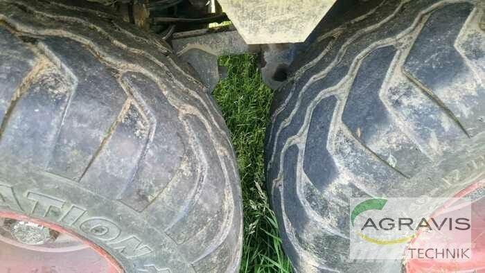 CLAAS QUANTUM 3500 P مقطورات ذاتية التحميل