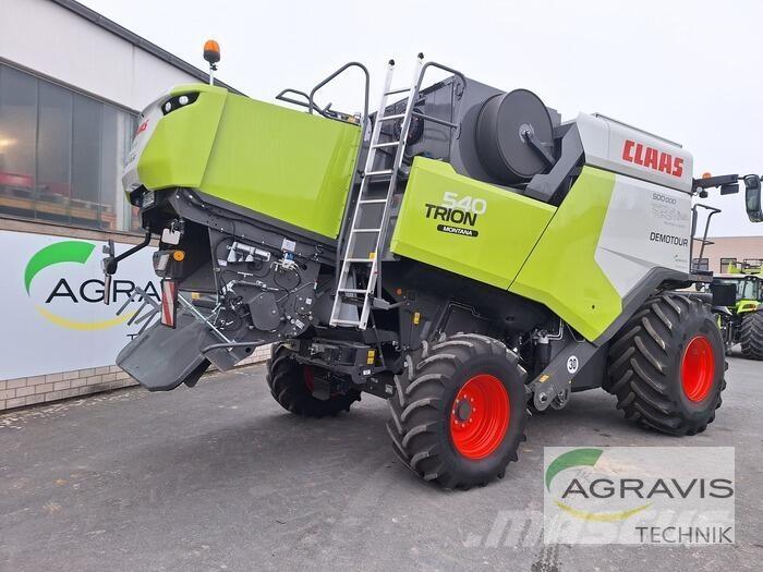 CLAAS TRION 540 حصادات