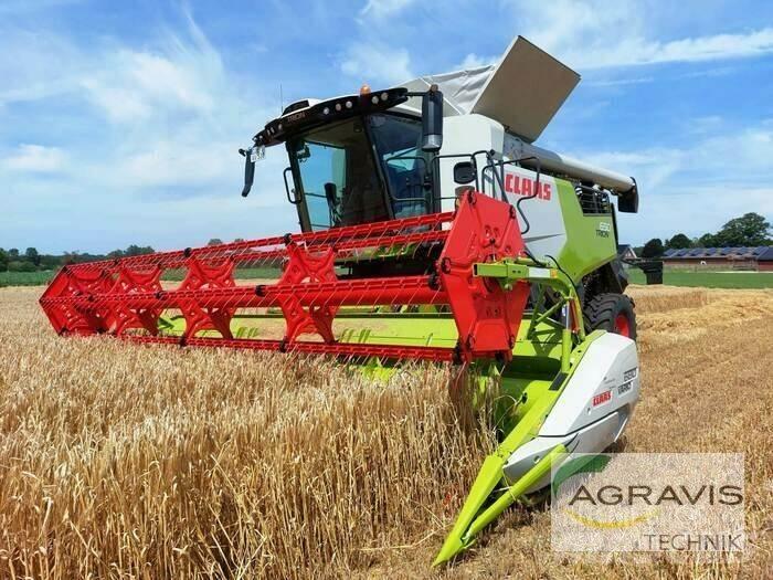 CLAAS TRION 650 حصادات