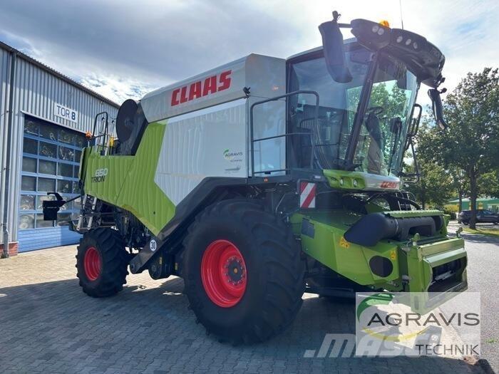 CLAAS TRION 650 حصادات