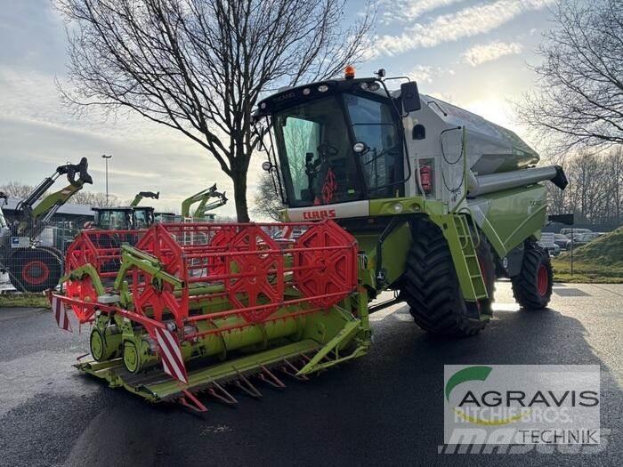CLAAS TUCANO 420 حصادات