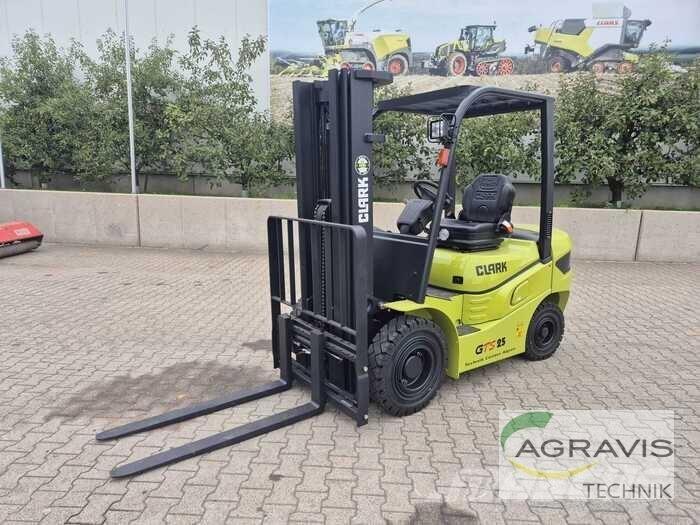 Clark GTS25D شاحنات ذات رافعات شوكية - أخرى