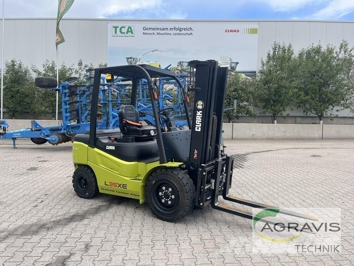 Clark L35XE شاحنات ذات رافعات شوكية - أخرى
