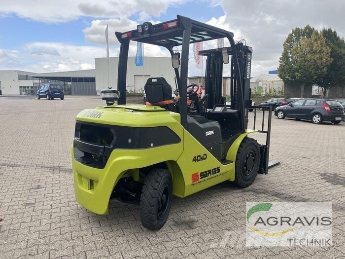 Clark S40SD شاحنات ذات رافعات شوكية - أخرى