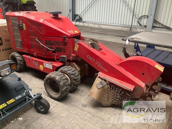  D67-720 4WD الكاسحات وقلابات التربة ذات المحركات