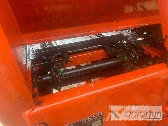 Deguillaume HVP80 معدات توزيع السماد العضوي