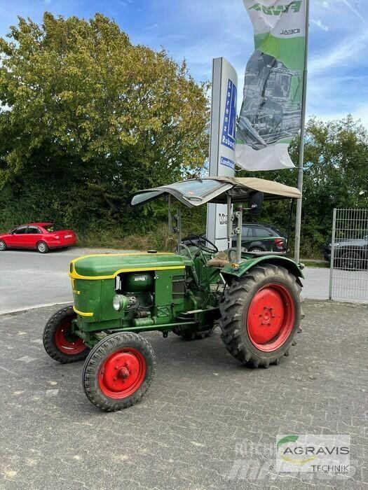 Deutz-Fahr F2 L612/5 الجرارات
