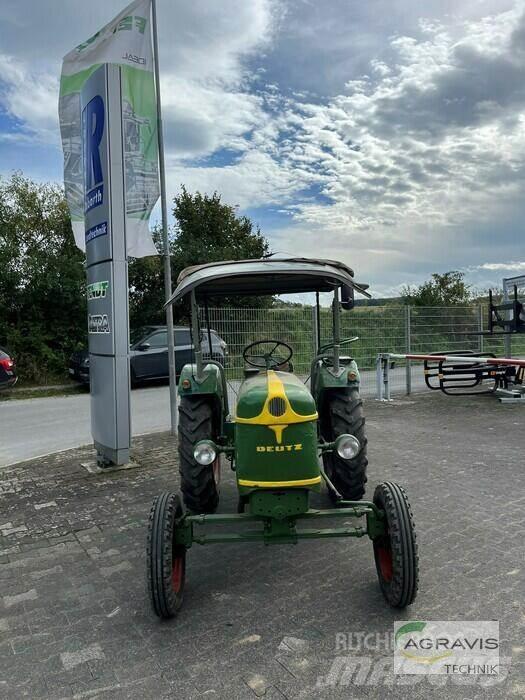 Deutz-Fahr F2 L612/5 الجرارات