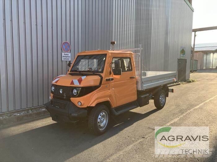 Evum MOTORS ACAR XL سيارات