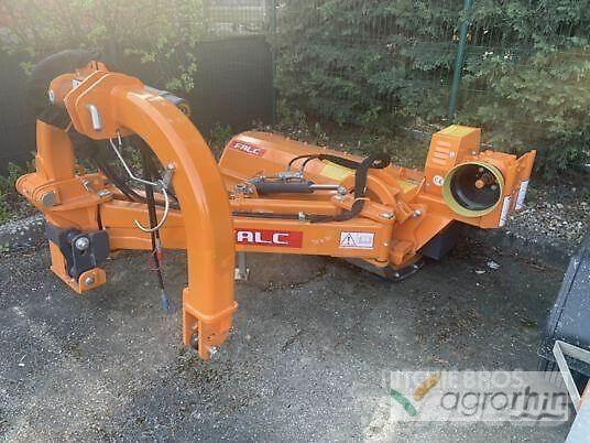 Falc MASTER SUPER 1600 جزازات وأغطية المراعي