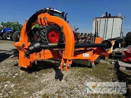 Falc MASTER SUPER 1800 جزازات وأغطية المراعي