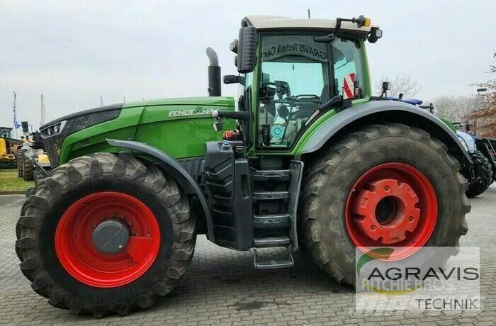 Fendt 1042 VARIO S4 الجرارات