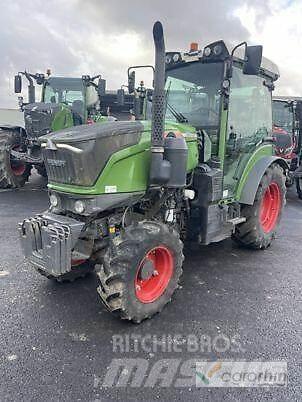 Fendt 209 V VARIO الجرارات