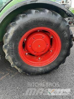 Fendt 209 V VARIO الجرارات