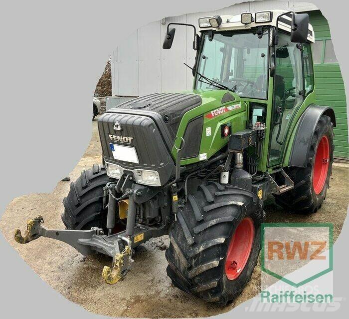 Fendt 210F Vario الجرارات