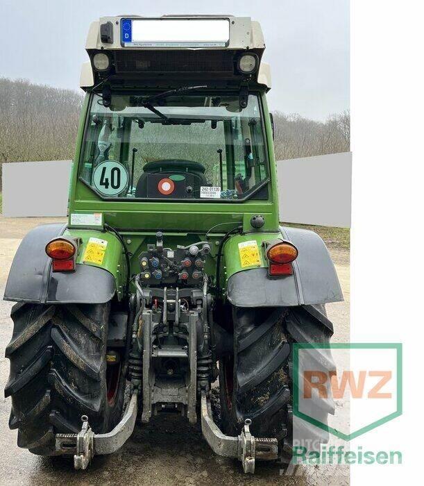 Fendt 210F Vario الجرارات